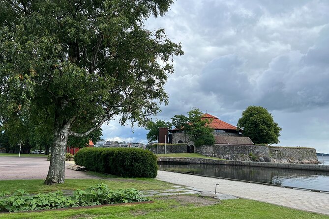 Fantastic E-bike Tour with the best views in Kristiansand - Lasaretthøyden Quarantine Station Views and the Coffee Finish
