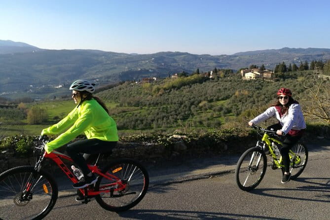 Fiesole: Tuscan Countryside Half Day E-Bike Tour & Farm visit - The first stops: Fiesole views that actually feel less crowded