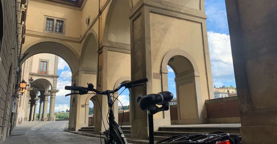 Florence: 2-Hour Guided Bike Tour - Meeting Point and Getting Ready to Ride Smart