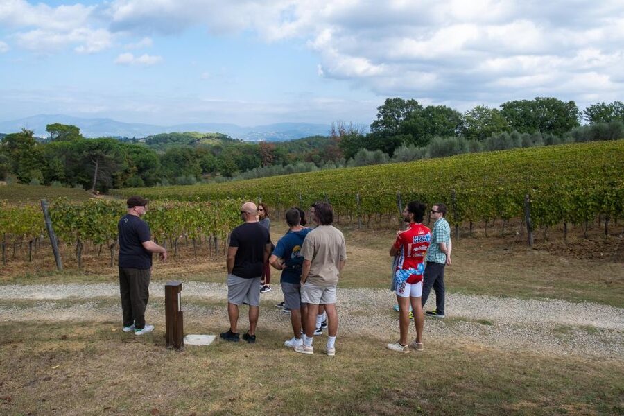 Florence: Chianti E-Bike Tour with Tuscan Lunch & Winery - From Oltrarno to the Chianti Hills: how the ride really feels