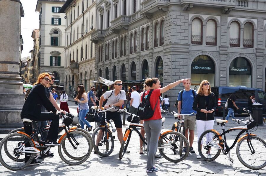 Florence: City Highlights Bike Tour - Ponte alle Grazie to Ponte Vecchio: why bridges are the perfect photo-and-story combo