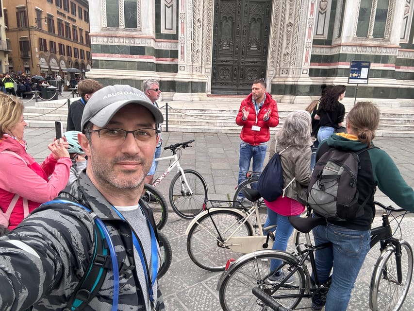 Florence: Guided Bike Tour to Discover the Secrets - Via de’ Tornabuoni and Via delle Belle Donne: the streets with stories