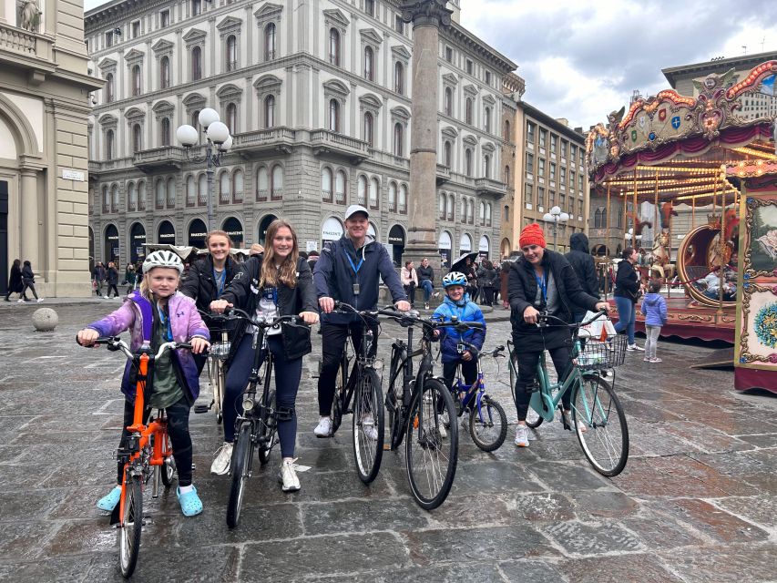 Florence: Guided Bike Tour to Discover the Secrets - Piazza della Signoria: where statues meet the street scene