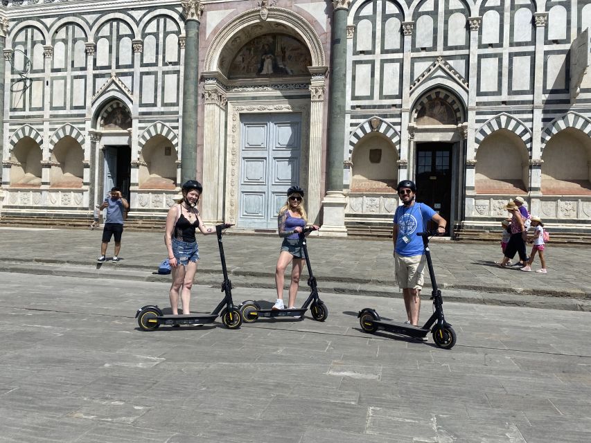 Florence: Private Bike Tour - Piazza della Signoria and Santa Croce: Sculpture, Symbolism, and Quick Stop Guidance