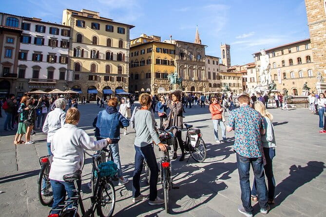 Florence Vintage Bike Tour–guided, small group or private option - Why Florence is made for a guided bike (and why this tour fits)