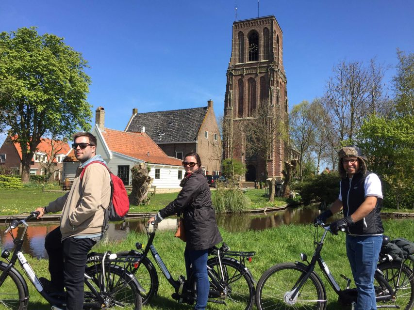 From Amsterdam: Countryside Bike Tour - Getting out of Amsterdam: ferry over the IJ-lake and a calm start