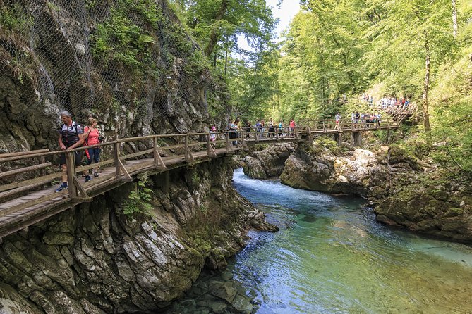 From Bled: Self-Guided E-Bike Tour to Vintgar Gorge - Scott E-Bikes to a Vintgar Gorge Slot: The Setup