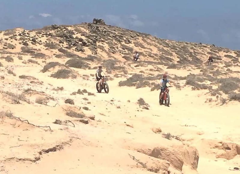 From Corralejo: Fuerteventura Guided E-Bike/E-scooter Tour - From Corralejo to the North Volcanic Chain: the vibe from minute one