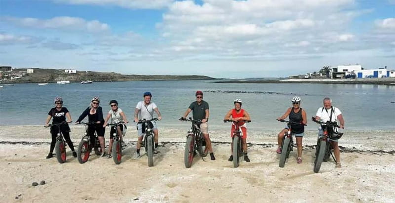 From Corralejo: Fuerteventura Guided E-Bike/E-scooter Tour - What to bring and how to make it comfortable