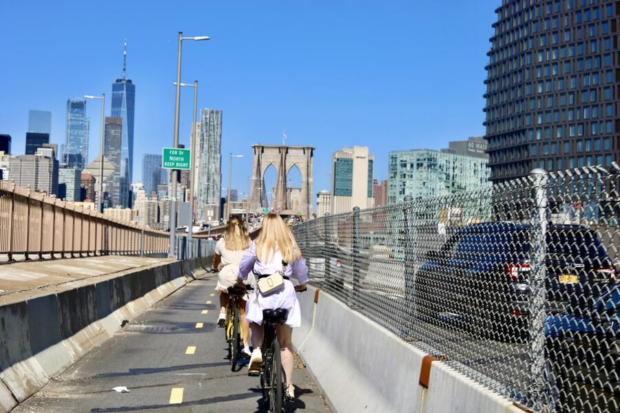 From Manhattan: 2-Hour Brooklyn Bridge Bike Tour - Jane’s Carousel and Plymouth Church: small stops that break up the ride