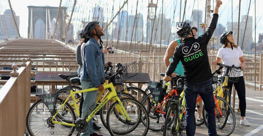 From Manhattan: 2-Hour Brooklyn Bridge Sightseeing Bike Tour - Meeting at 79 Chambers Street and Getting Rolling