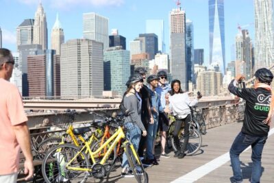 From Manhattan: 2-Hour Brooklyn Bridge Sightseeing Bike Tour - The City Hall District Climb: Why That First Uphill Matters