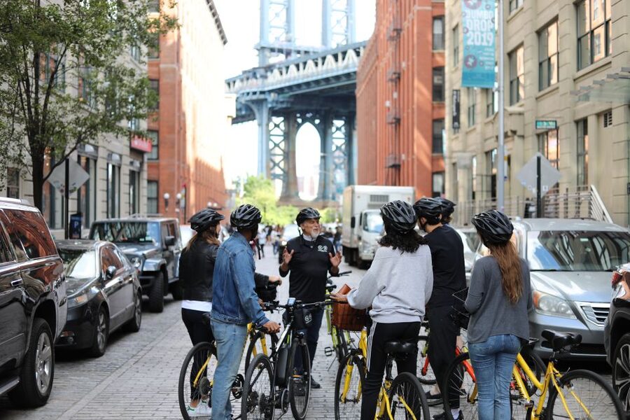 From Manhattan: 2-Hour Brooklyn Bridge Sightseeing Bike Tour - Brooklyn Bridge Crossing: Tower Stop and the Harbor View