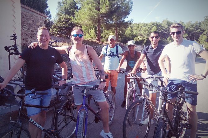 From Sitges: Bike Tour and Winery Visit with Free Hotel Pick Up. - Cava tasting and wine sampling: what’s included vs what costs extra