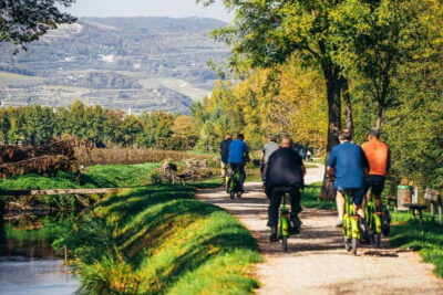 From Verona: Amarone Wine E-Bike Tour with Tasting - Meeting at Itinera Bike & Travel: The Start That Sets the Tone