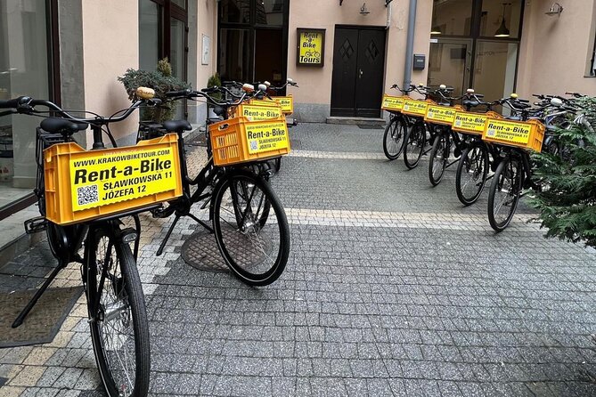 Full Bike Tour - the Old Town, Jewish Qtr & the Ghetto NEW BIKES - Key things to know before you roll