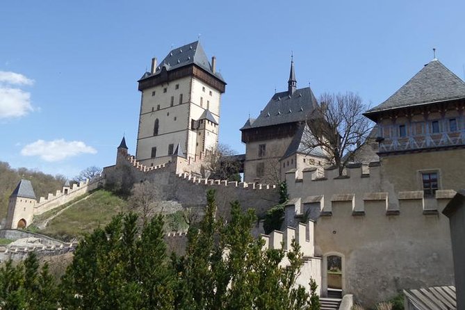 Full-Day Countryside E-Bike Tour to Karlstejn Castle (small group - Riding the Berounka River Stops: Cernosice and Dobřichovice