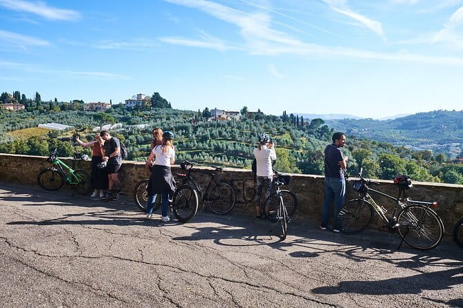 Full-Day Tuscany and Chianti Hills Bike Tour With Lunch at Farm - The Main Ride: Torre del Chianti Through Chianti Classico