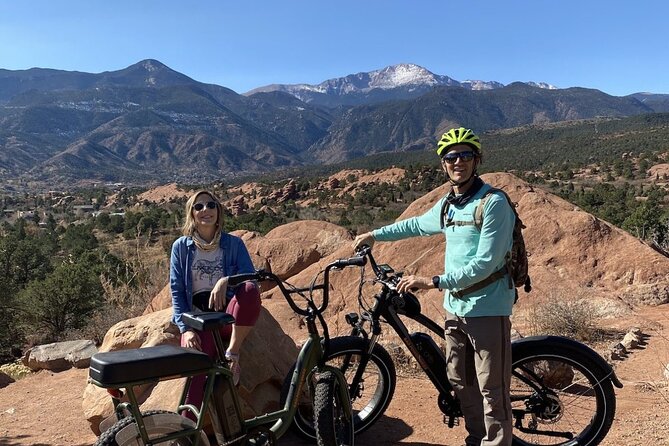 Garden of the Gods Highlights and Gems Guided E-Bike eBike Tour - Stop 2: A Quick Pike’s Peak Lookout Moment