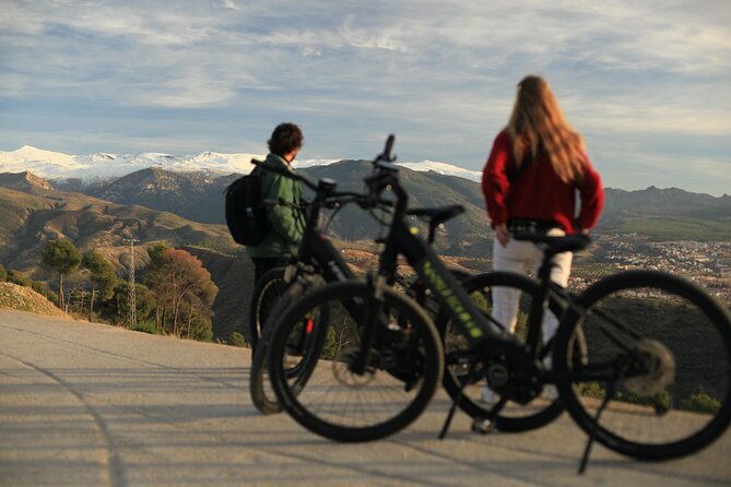 Granada: Alhambra and Sierra Nevada Sunset Views by E-Bike - Getting Started at Pl. de Cuchilleros (And What to Expect Right Away)