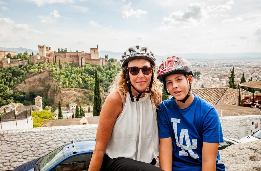 Granada: E-Bike Tour and Fast-Track Alhambra Ticket - Fast-Track Alhambra Entry: What You Get Once You’re In