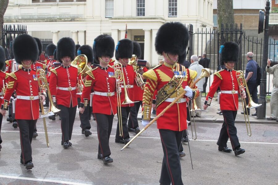 Grand London Half-Day Bicycle Tour - Where you start: Waterloo Station and why it matters