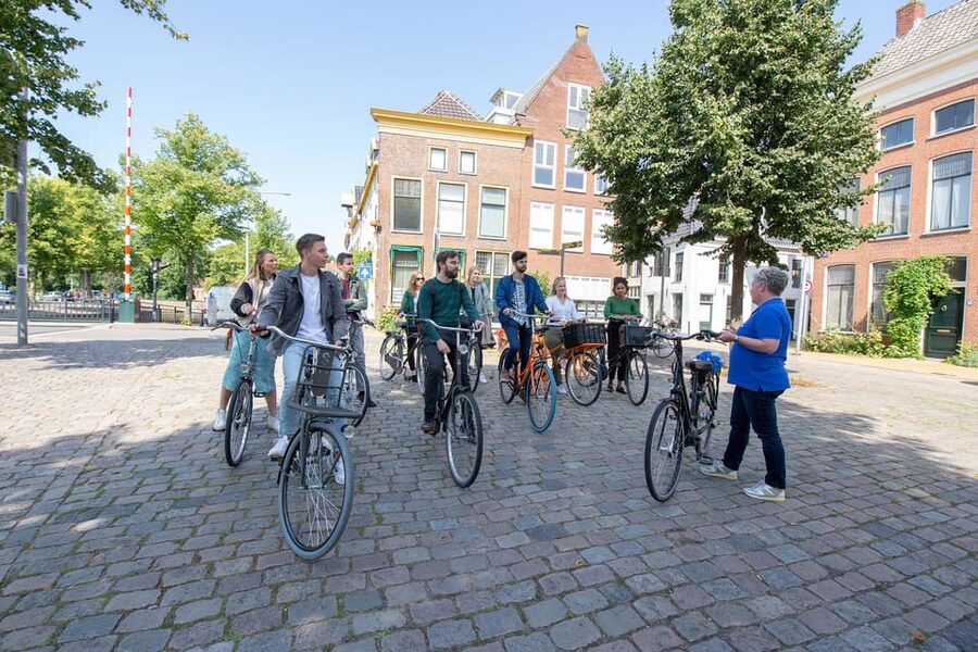 Groningen: City Highlights Bike Tour - Bike-riding reality check: comfortable pace, active cycling lanes