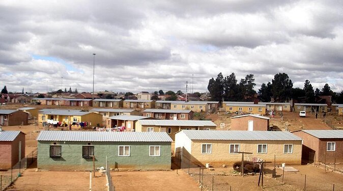 Guided Bicycle Tour of Soweto with Lunch - Quick hits before you pedal