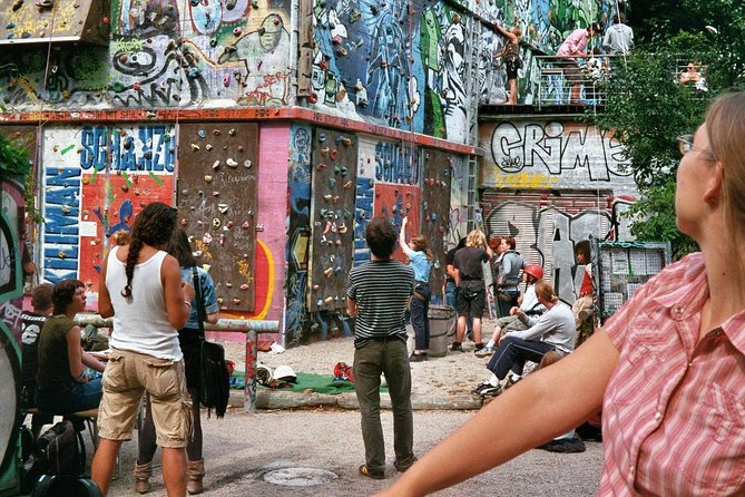 Guided bike tour Hamburg with neat city bikes, cruisers, mountain bikes - Key highlights you’ll feel right away