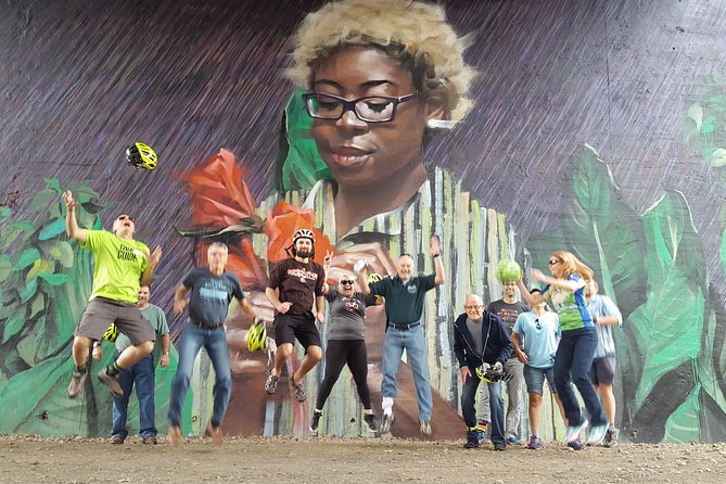 Guided Bike Tour in Atlanta with Snacks - Jackson Street Bridge: Skyline Photos and a Pop-Culture Bonus