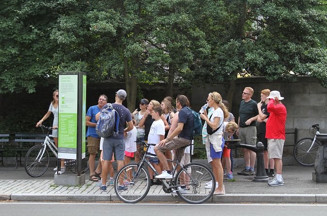 Guided Bike Tour Of Central Park - Cleopatra’s Needle and the Met Museum Backdrop