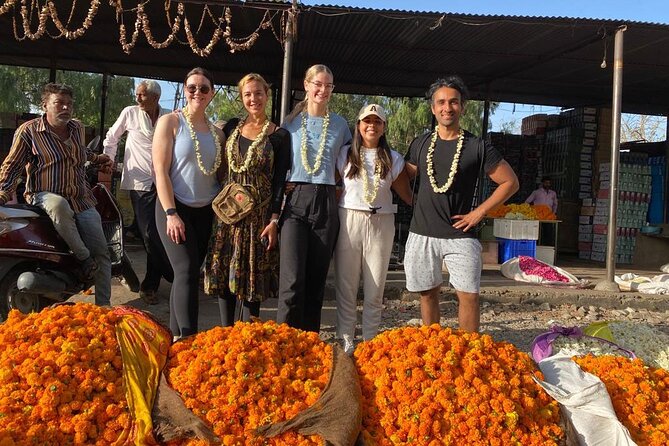 Guided Morning Bicycle Tour with Food Tasting in Jaipur - Starting at Raj Mandir Cinema: where the ride begins