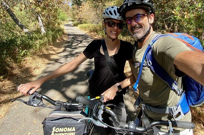 Half Day Bike Tour - What’s included: water, bike and helmet, plus wine purchase pickup