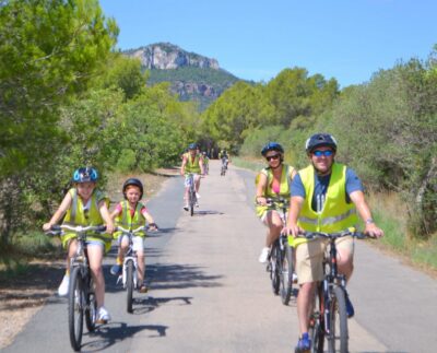 Half-Day Bike Tour from Salou - Meet the Bikes: Helmets, Vests, and a Practice Run You’ll Be Glad For