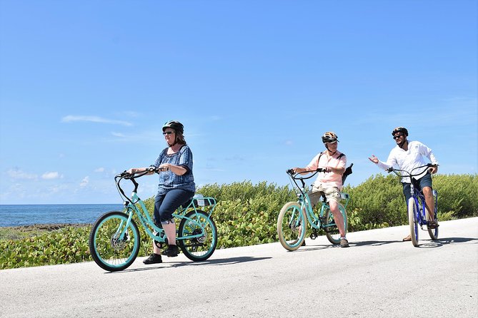 Half-Day Electric Bike Tour of Cozumel's East Side With Lunch - Electronics, wind, and the real-life pace of 4 hours