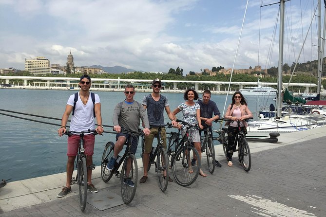 Highlights and Treasures of Malaga City Bike Tour - Stop 1: Mercado Central de Atarazanas (Atarazanas Market) and what to look for