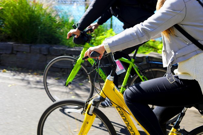 Highlights of New York City Guided Bike Tour (English or Dutch) - E-Bike Upgrade: When Extra Help Makes the Tour Better
