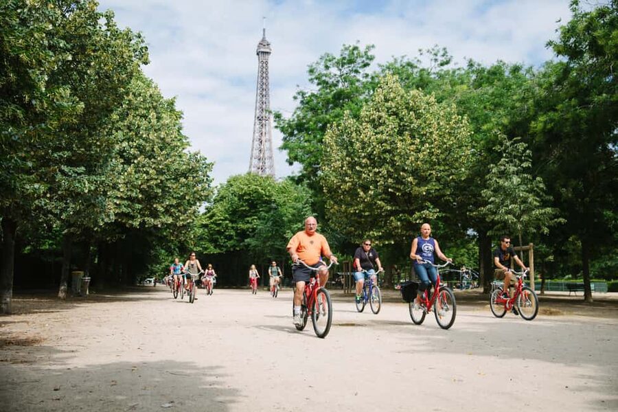 Highlights of Paris Bike Tour in English or Dutch - Why This 3-Hour Paris Bike Tour Feels Efficient