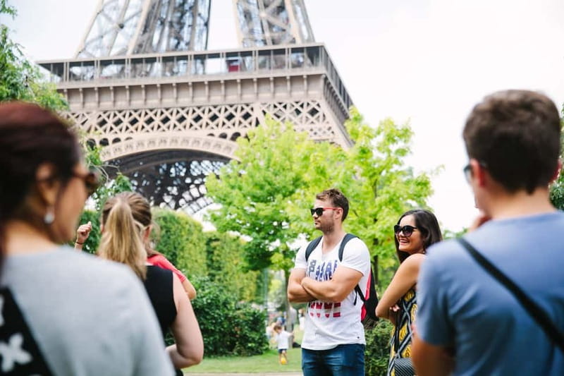 Highlights of Paris Bike Tour in English or Dutch - Place de la Concorde: A Landmark Stop You’ll Actually Understand