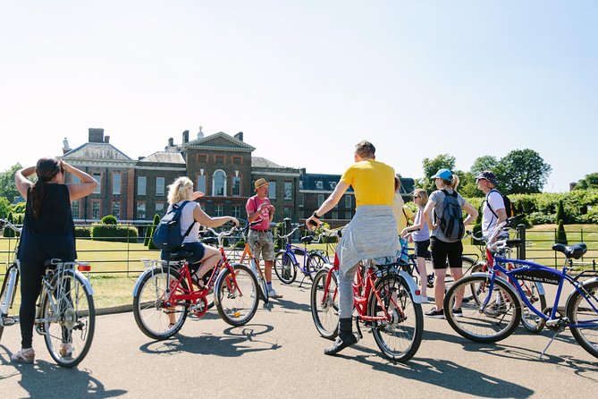 Highlights of Royal London Bike Tour including Hyde Park - Meeting Point: Where Unlimited Biking Starts Your Tour