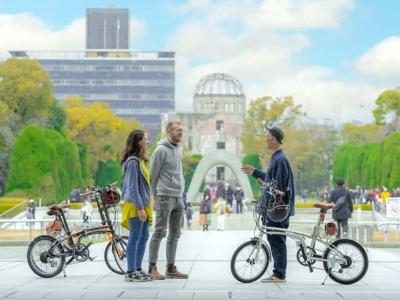 Hiroshima: Peace Cycling Tour with Local Guide - Meeting at the Peace Park area and setting the tone