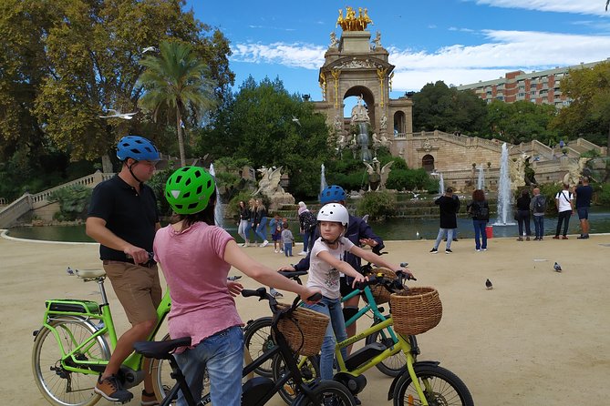 Historical Barcelona E-bike Guided Tour - How the Guide Changes the Whole Experience