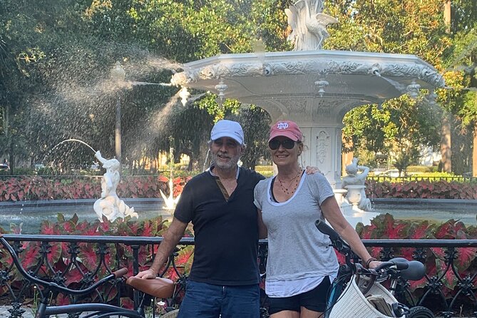 Historical Electric Bike Tour and Keep - Why Savannah squares feel made for an e-bike ride