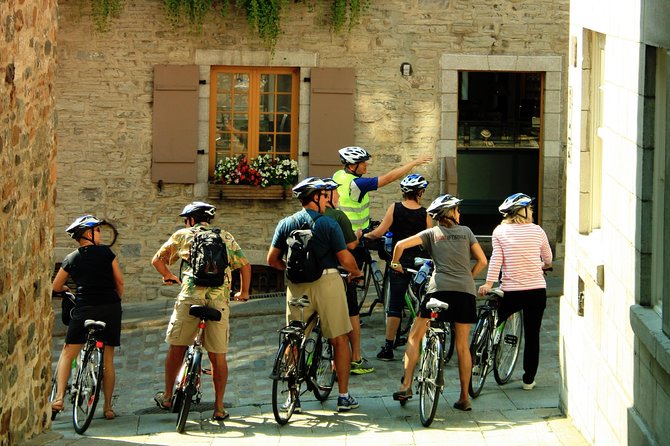 Historical Lower Town & Neighborhoods Bike Tour - Place de la FAO: the warm-up streets before the big landmarks