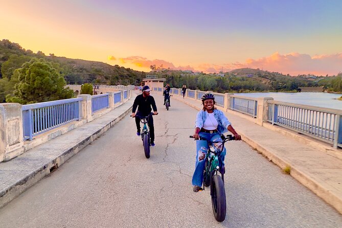 Hollywood Sign: Scott E-Bike Tours Los Angeles Private Tour - The Hollywood Sign: Best Photo Angles Plus a Short Walk
