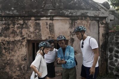 Jogja Hidden Gems - Cycling Tour - Meeting Point Meets Momentum: Finding MOANA Bike Tour Fast