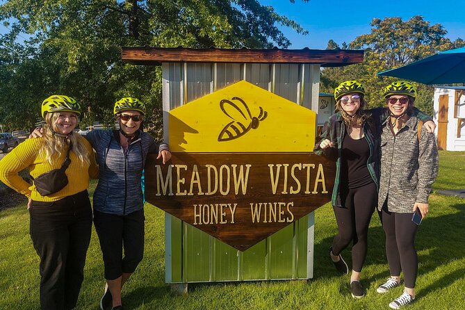 Kelowna Wine Tour by E-bike, Okanagan Valley Views and Lunch - The Lake Okanagan Views Before Any Winery: Gyro Beach to the South