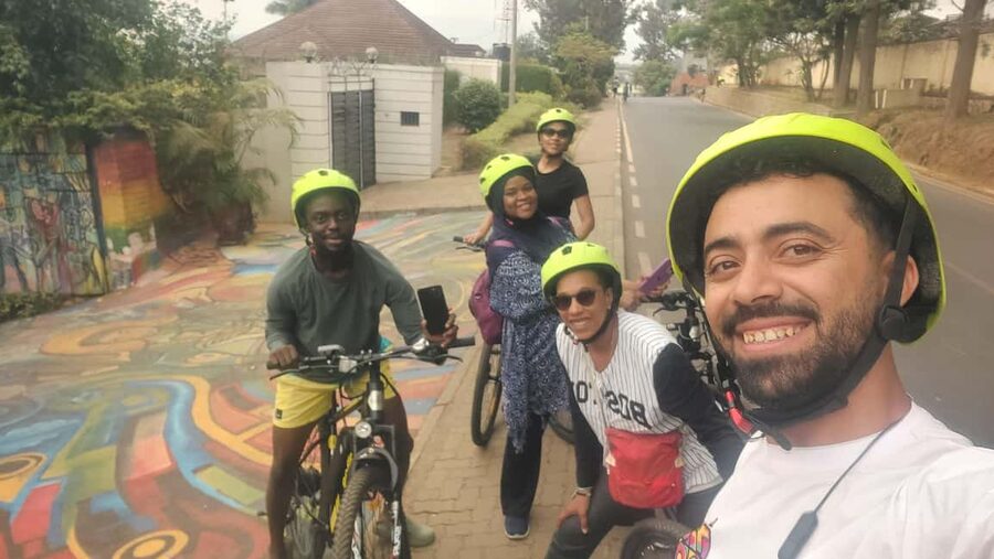 Kigali E-Bike City Tour with Breakfast - Nyarutarama Golf Lake: a breather with big views