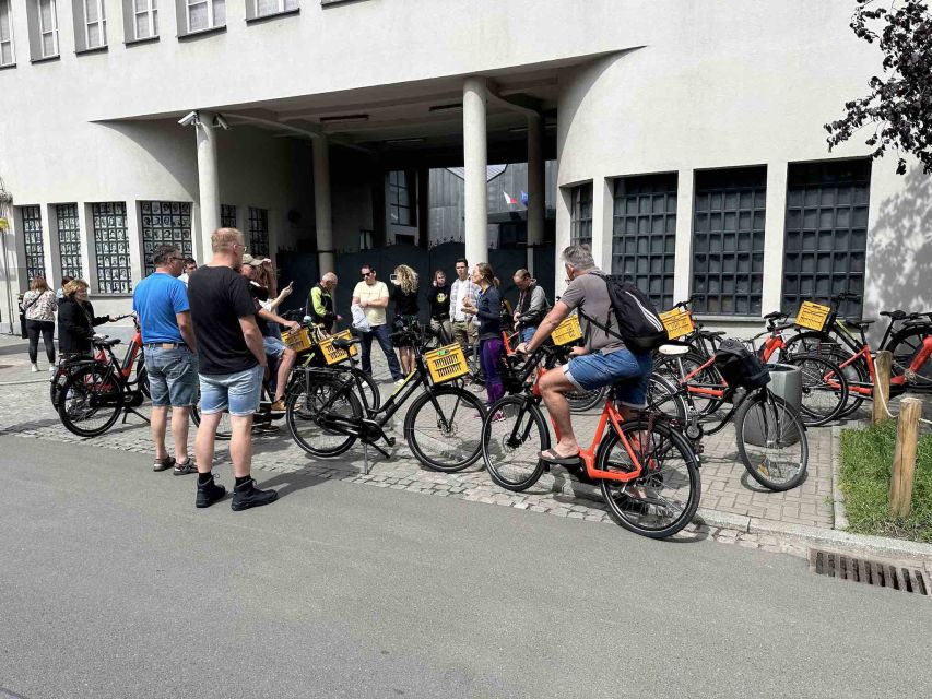 Krakow: 3-Hour Small Group Tour on E-Bike - How e-bikes make Krakow’s streets feel easy