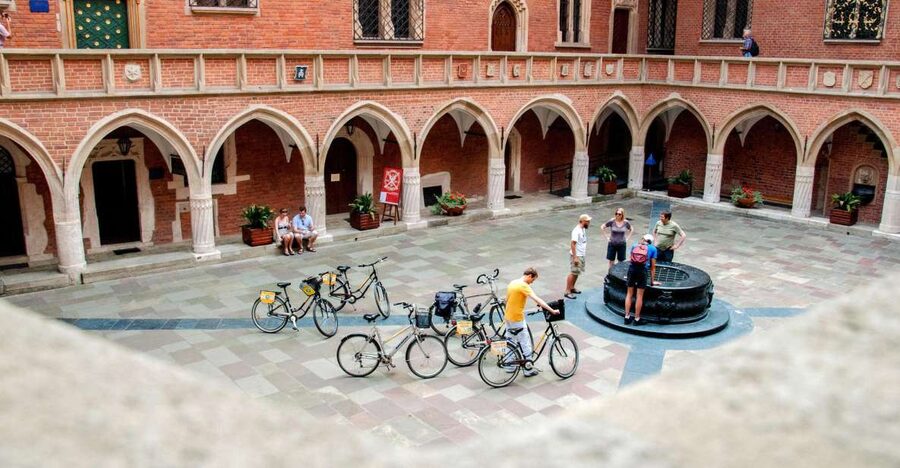 Krakow: Bike Tour of Old Town, Jewish Quarter and the Ghetto - Key things to notice before you book